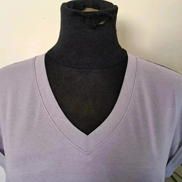 NWT Banana Republic V-neck Top Pale Purple Rolled Sleeve XS Cotton Blend Tee - Picture 6 of 13